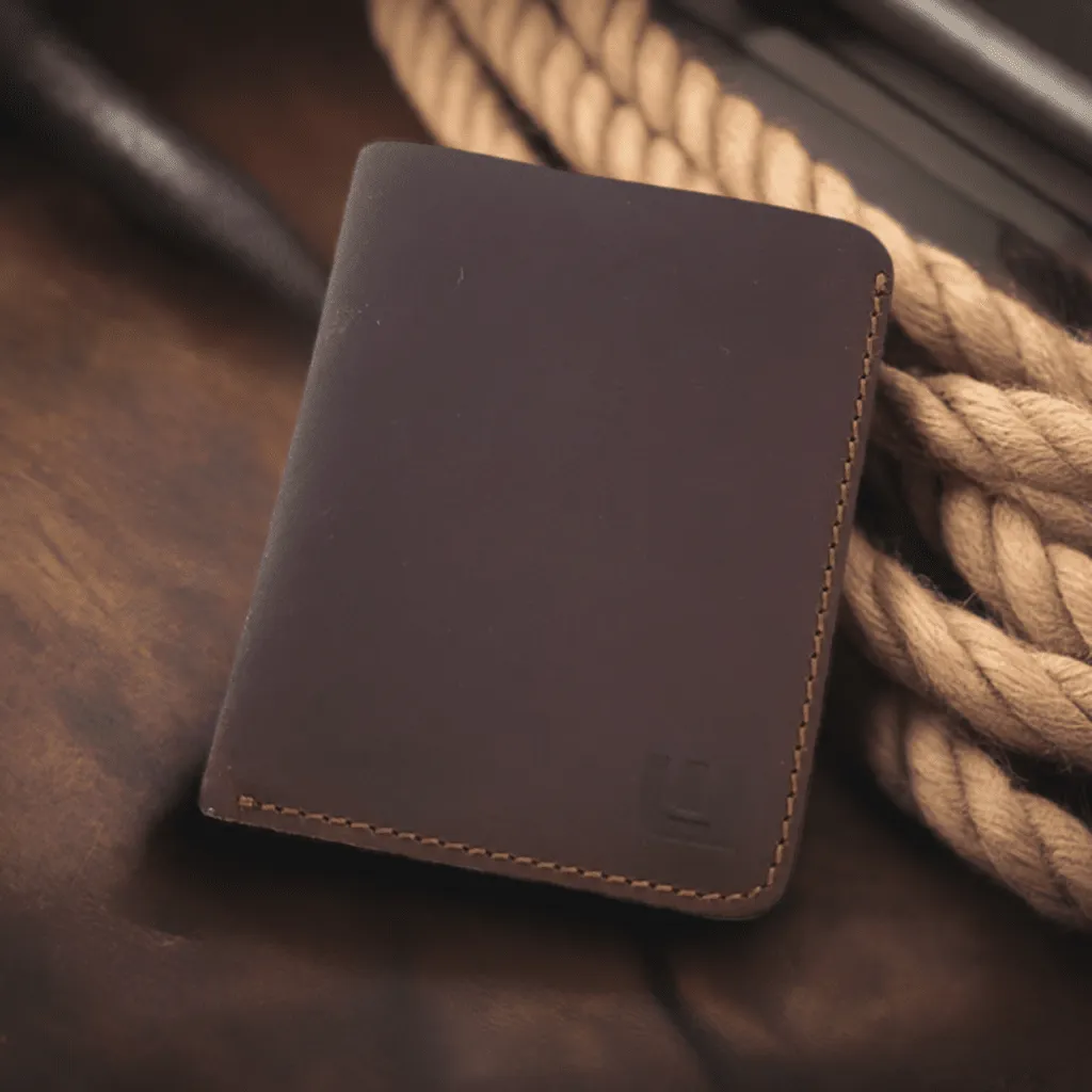 Bifold Wallet in Crazy Horse Leather - CW2