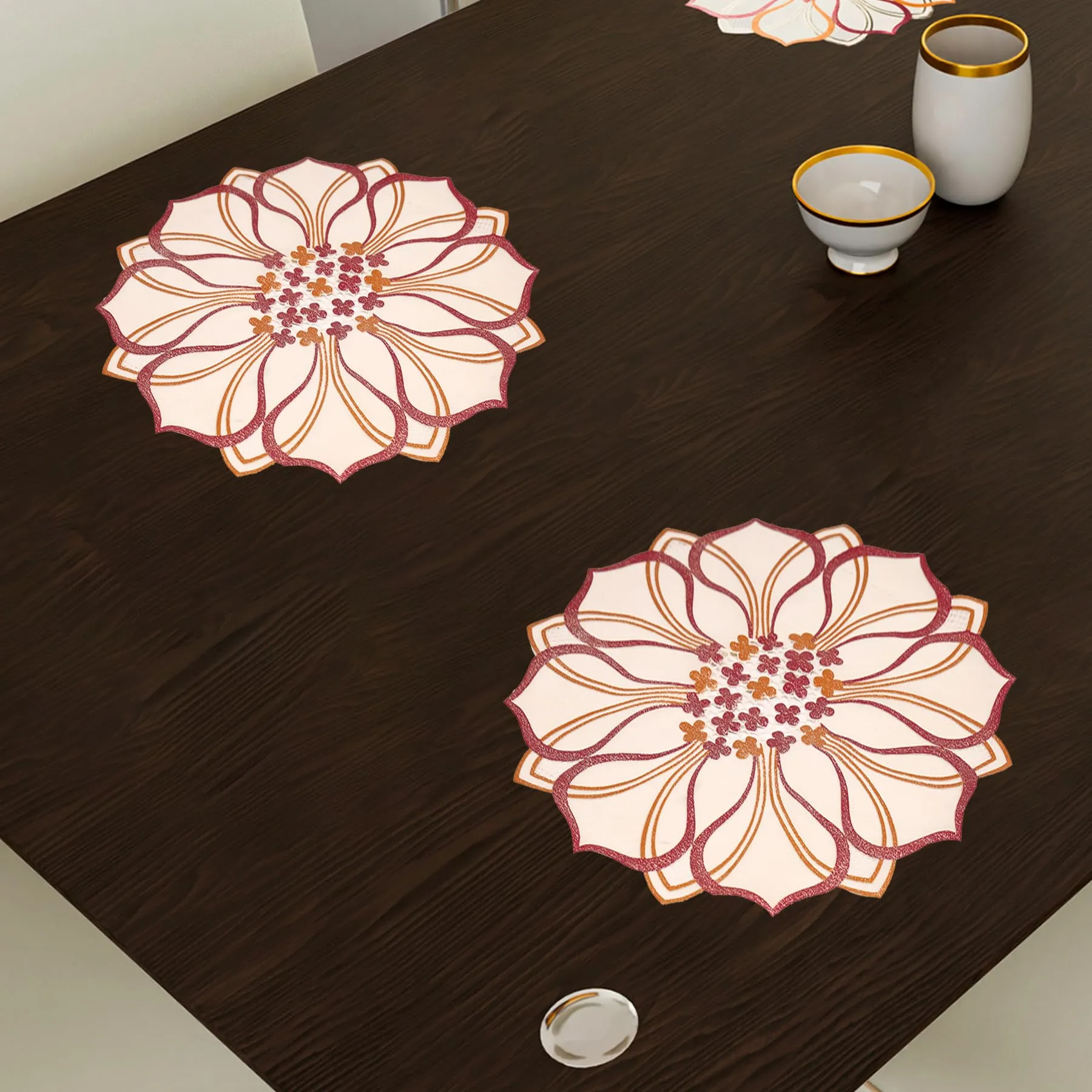 Kuber Industries Side Table Mats | Bed-Side Table Mat | Placemats for Kitchen | Table Placemats | Table Runner Mat | Multi Leaf Side Table Mat | 2 Piece Set | Golden