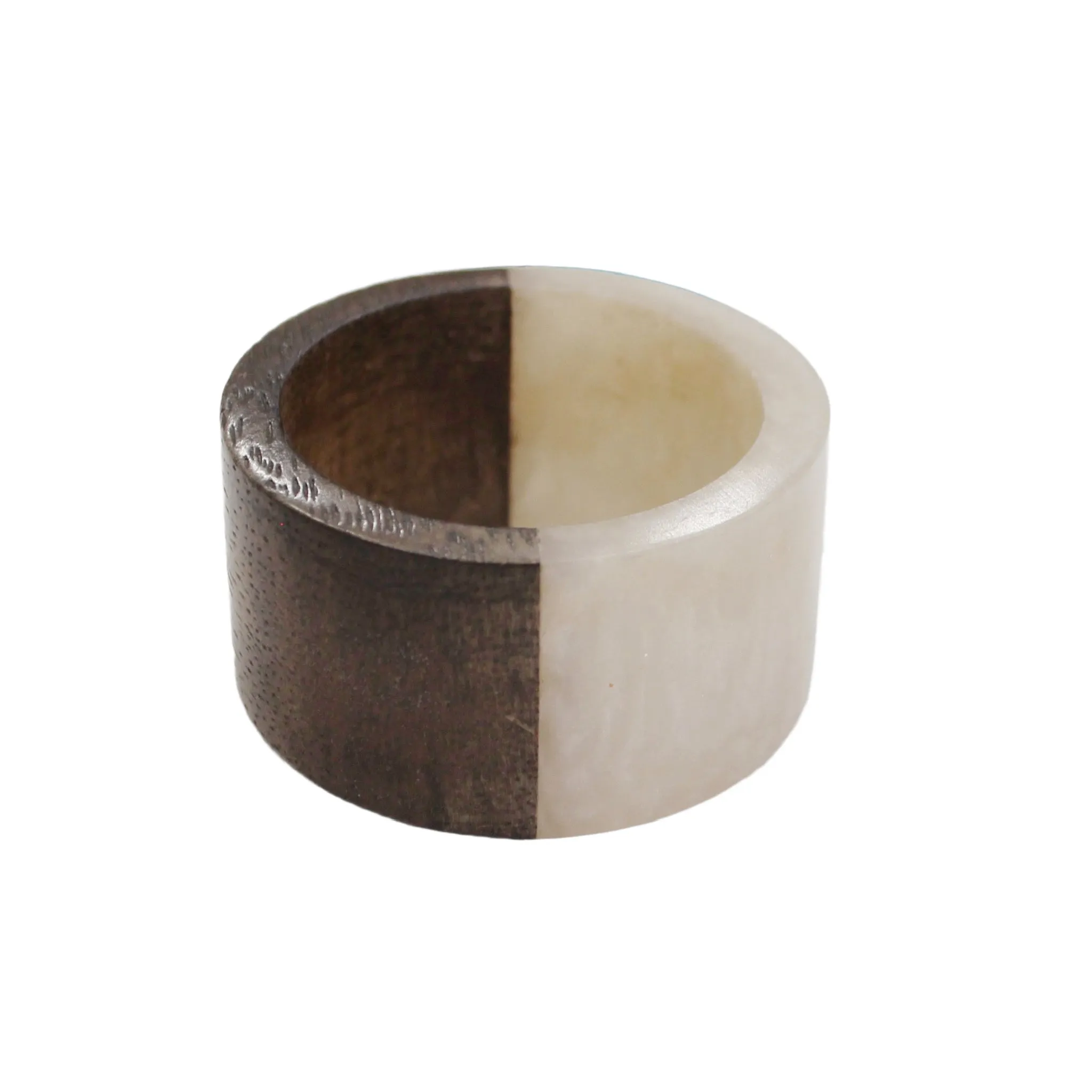 Natural Mango Wood Round Resin Napkin Ring in White, Set of 4