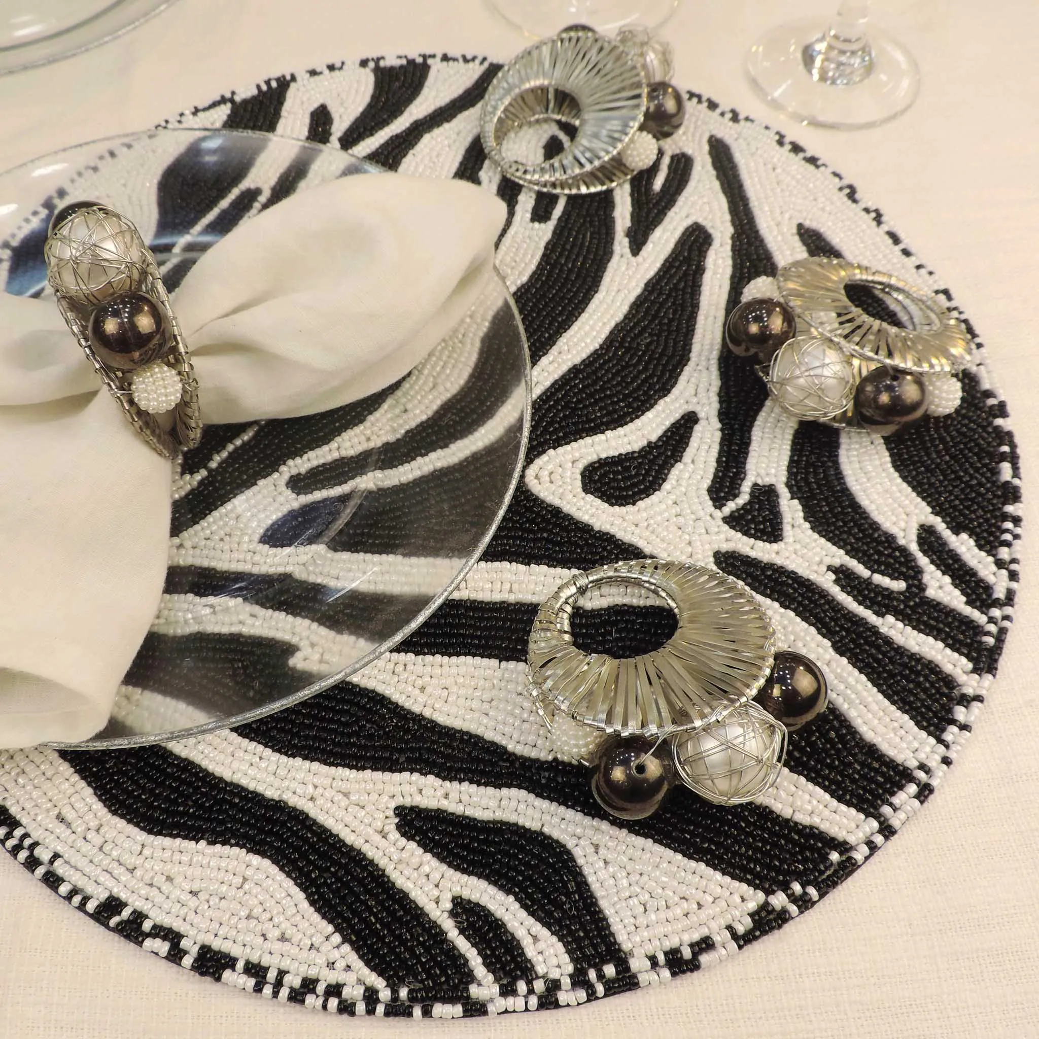 Pearl Bead Napkin Ring in Silver & Cream, Set of 4