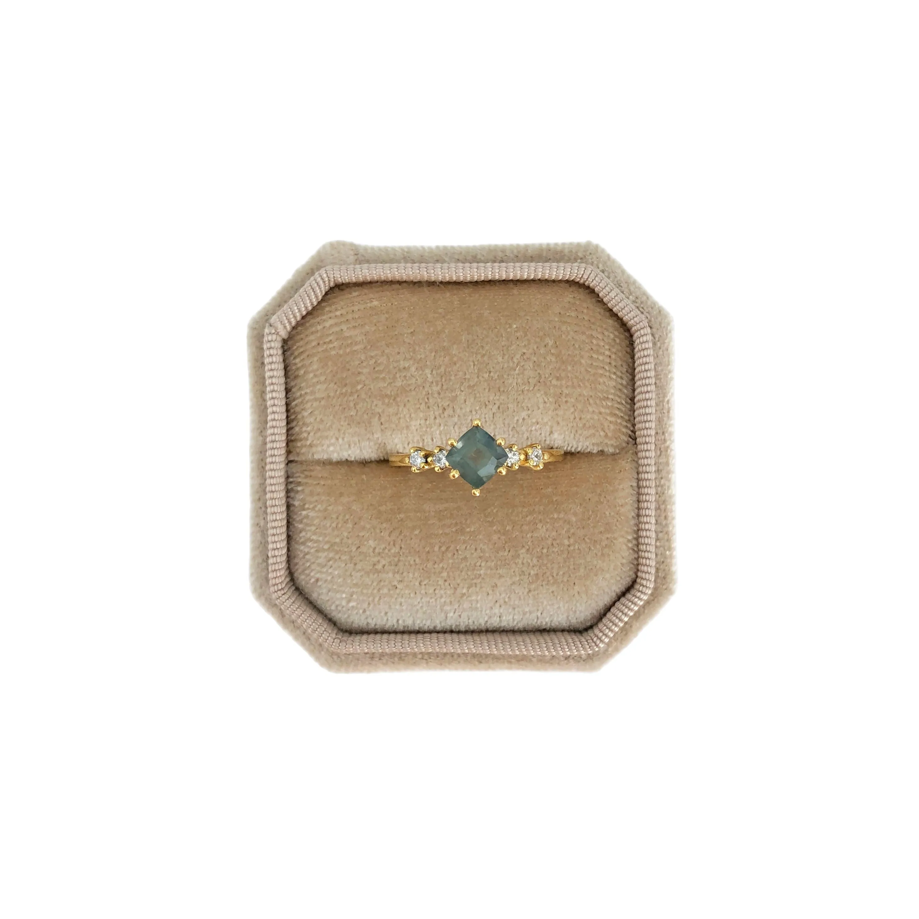 Ring with Cushion Cut Teal Sapphire (0.89 ct) and Diamonds, Solid 14k Gold | ONE-OF-A-KIND