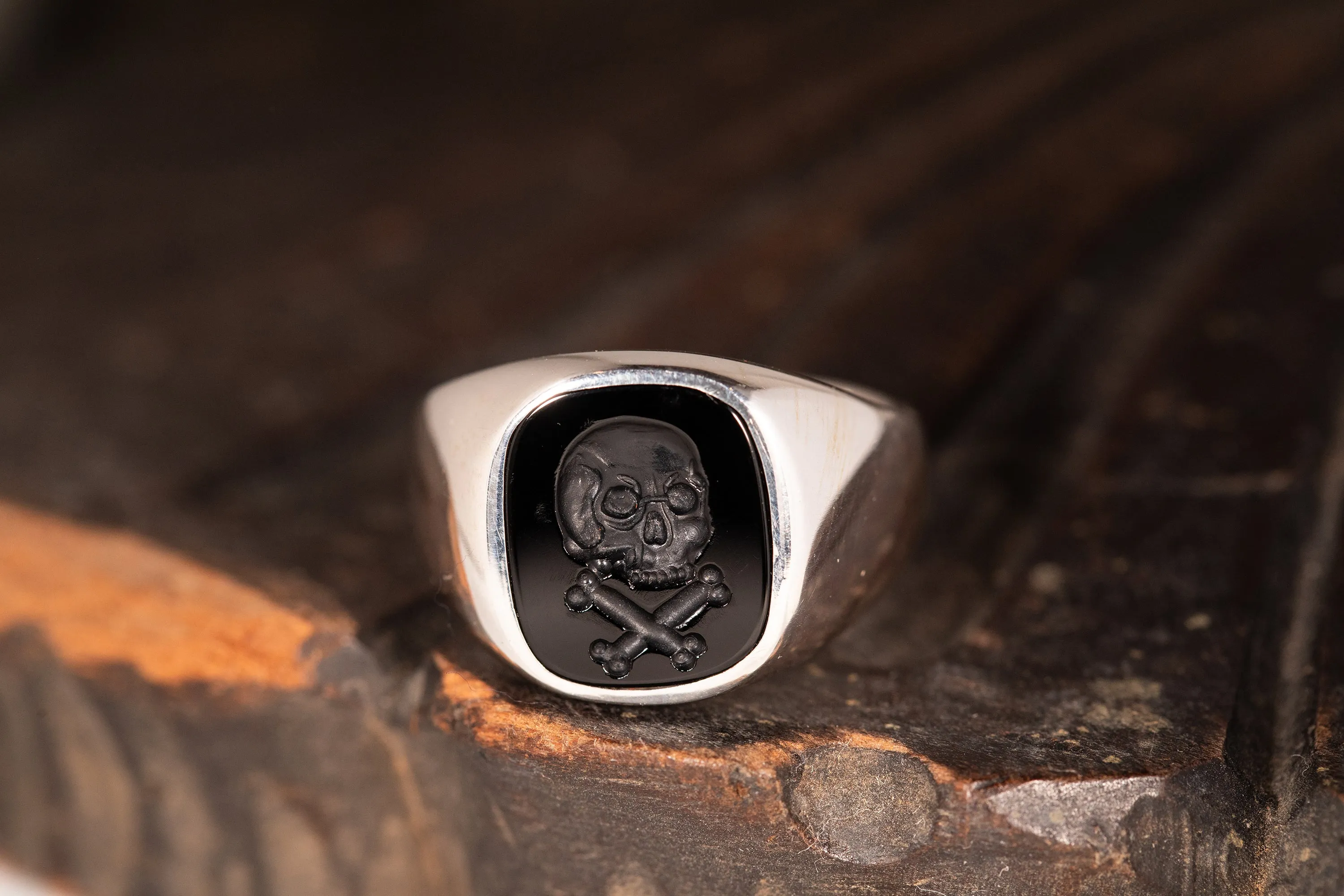 Skull and Crossbones Ring